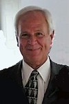 Lester W.  Ginanni Jr.